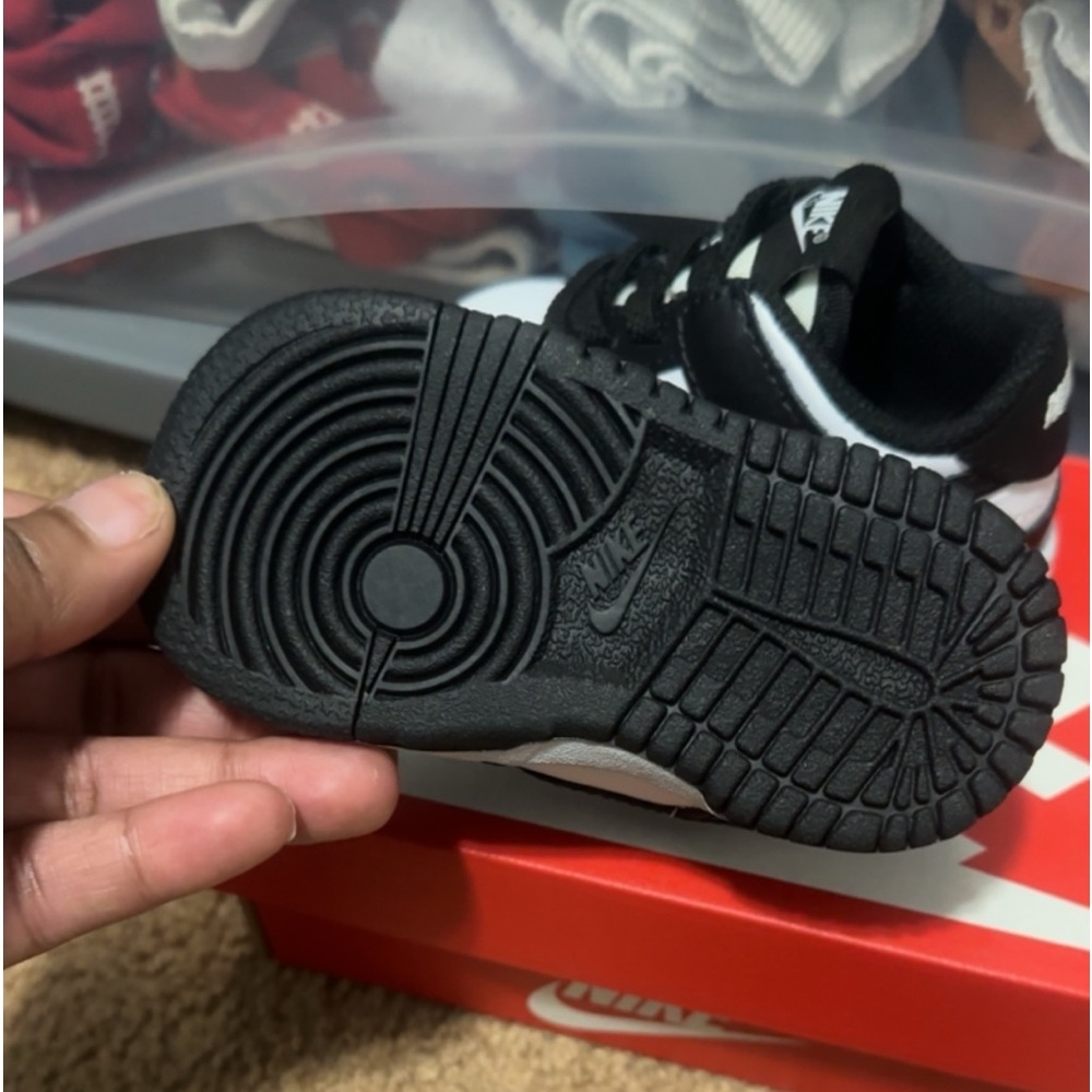 Panda dunks - Picture 2 of 3